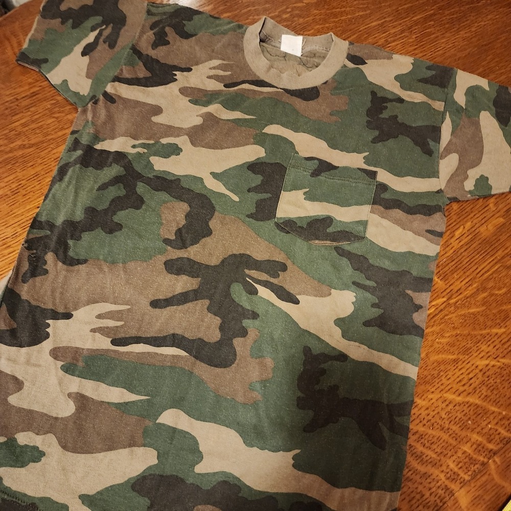 70s-80s‎ Vintage Camo Old School Green Brown Black Duck Bay Pocket  t-shirt